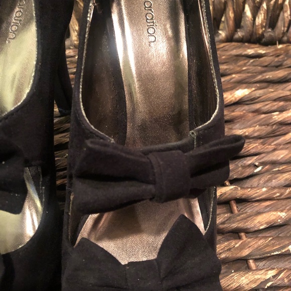 PREOWNED XHILARATION OPEN TOE HEELS WITH BOW CUTOUTS SIZE 6.5 - Picture 5 of 9